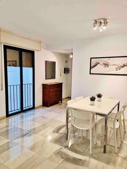 Apartamento Puerto Banus, 2 Rooms, Pool And Private Parking.