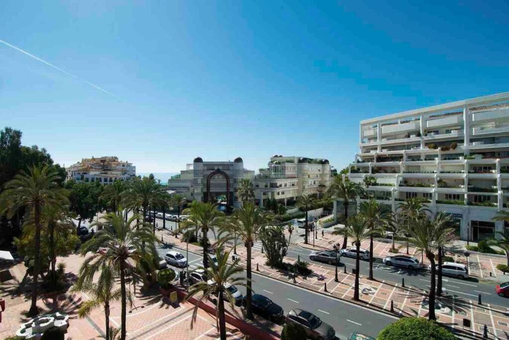 Puerto Banus, 2 Rooms, Pool And Private Parking. Apartamento *