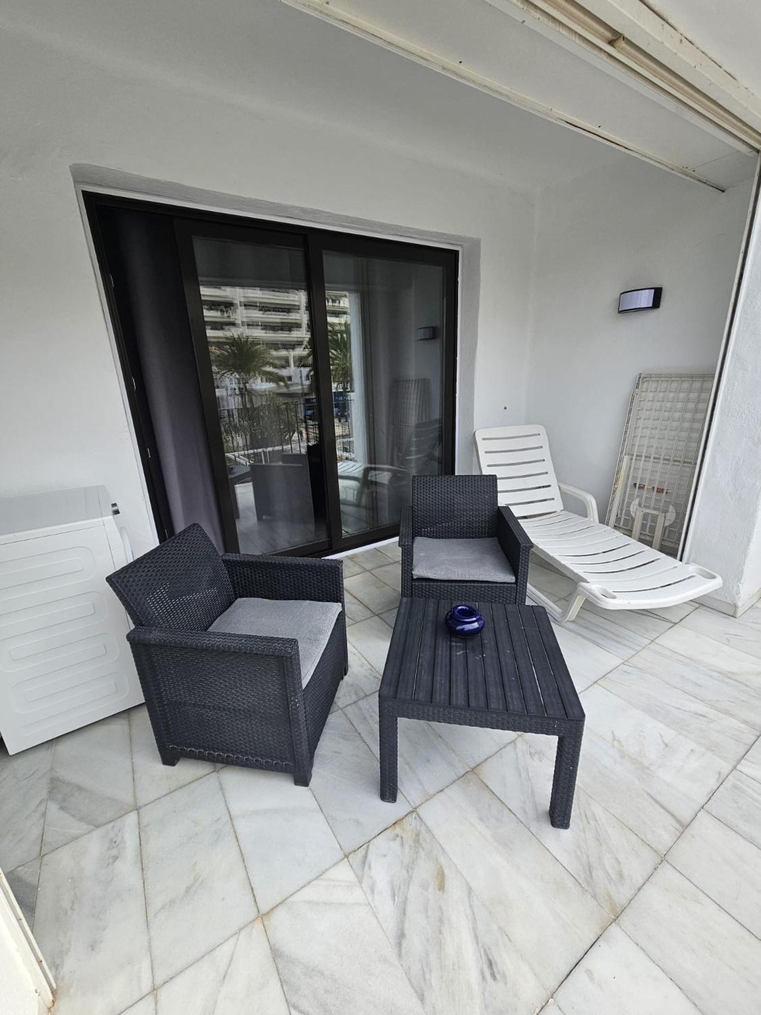 Puerto Banus, 2 Rooms, Pool And Private Parking. Apartamento